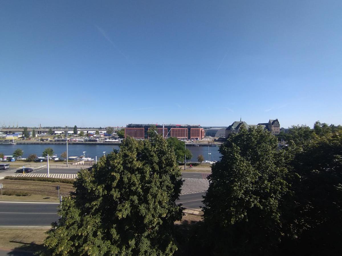 Apartment Space Old Town - River View *