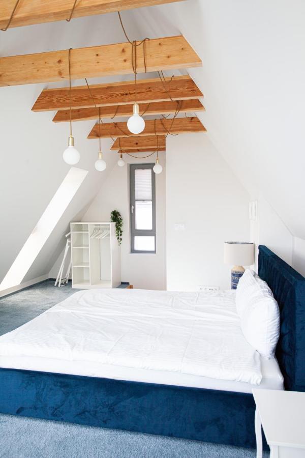 Apartment Space Old Town - River View *